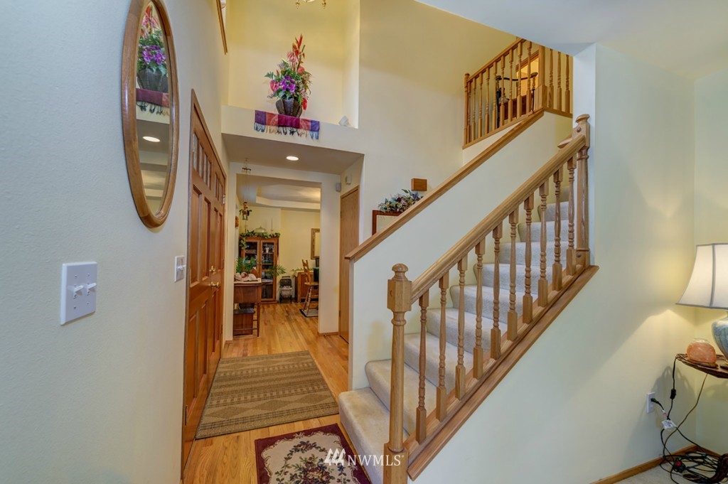 430 201st Street Southeast Bothell, WA 98012 - Photo 14 of 20