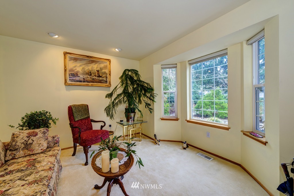 430 201st Street Southeast Bothell, WA 98012 - Photo 9 of 20