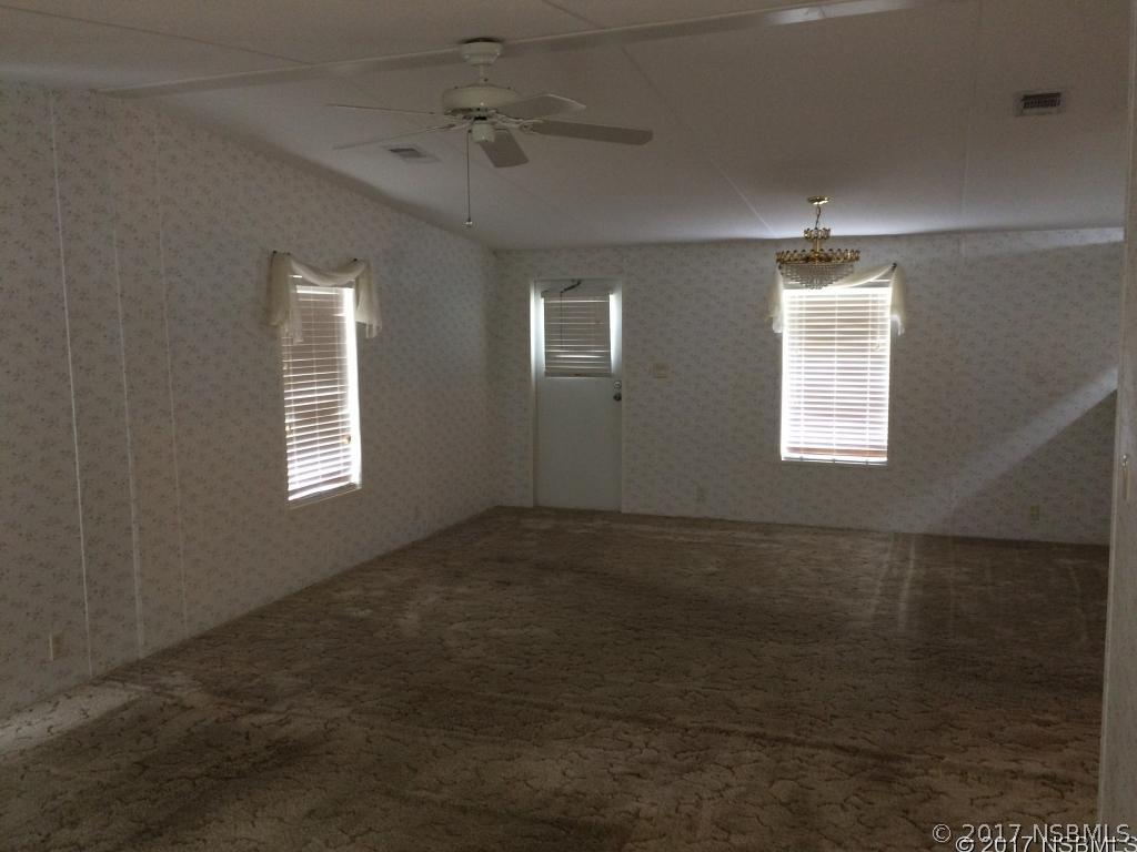 177 East Ariel Road Oak Hill, FL 32759 - Photo 11 of 11 Gallery Image 11