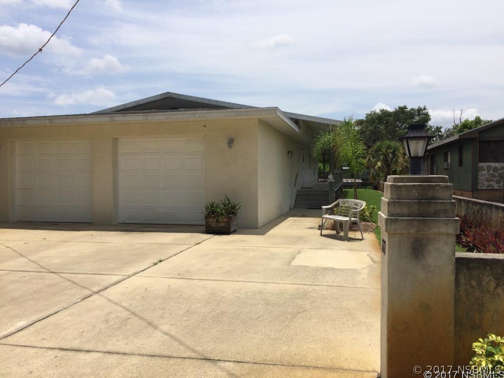 177 East Ariel Road Oak Hill, FL 32759 - Photo 2 of 11 Gallery Image 2