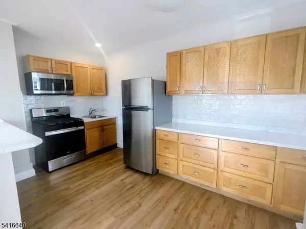 $1,800 | 110 Franklin Street, Belleville, NJ 07109