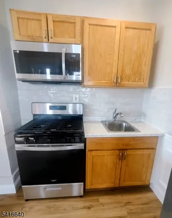 $1,800 | 110 Franklin Street, Belleville, NJ 07109