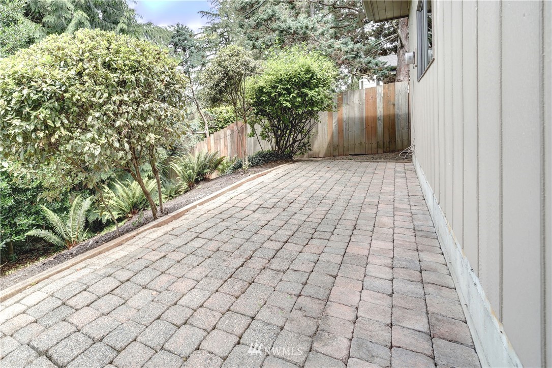 17822 145th Avenue Southeast Renton, WA 98058 - Photo 13 of 25 Gallery Image 13