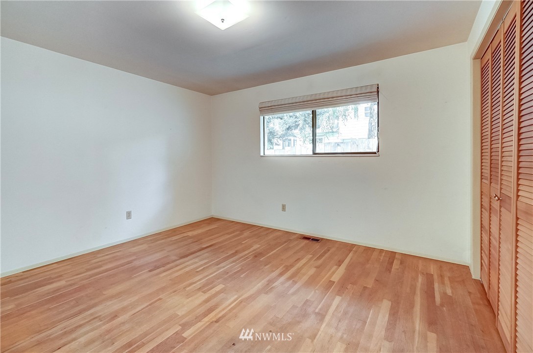 17822 145th Avenue Southeast Renton, WA 98058 - Photo 22 of 25 Gallery Image 22