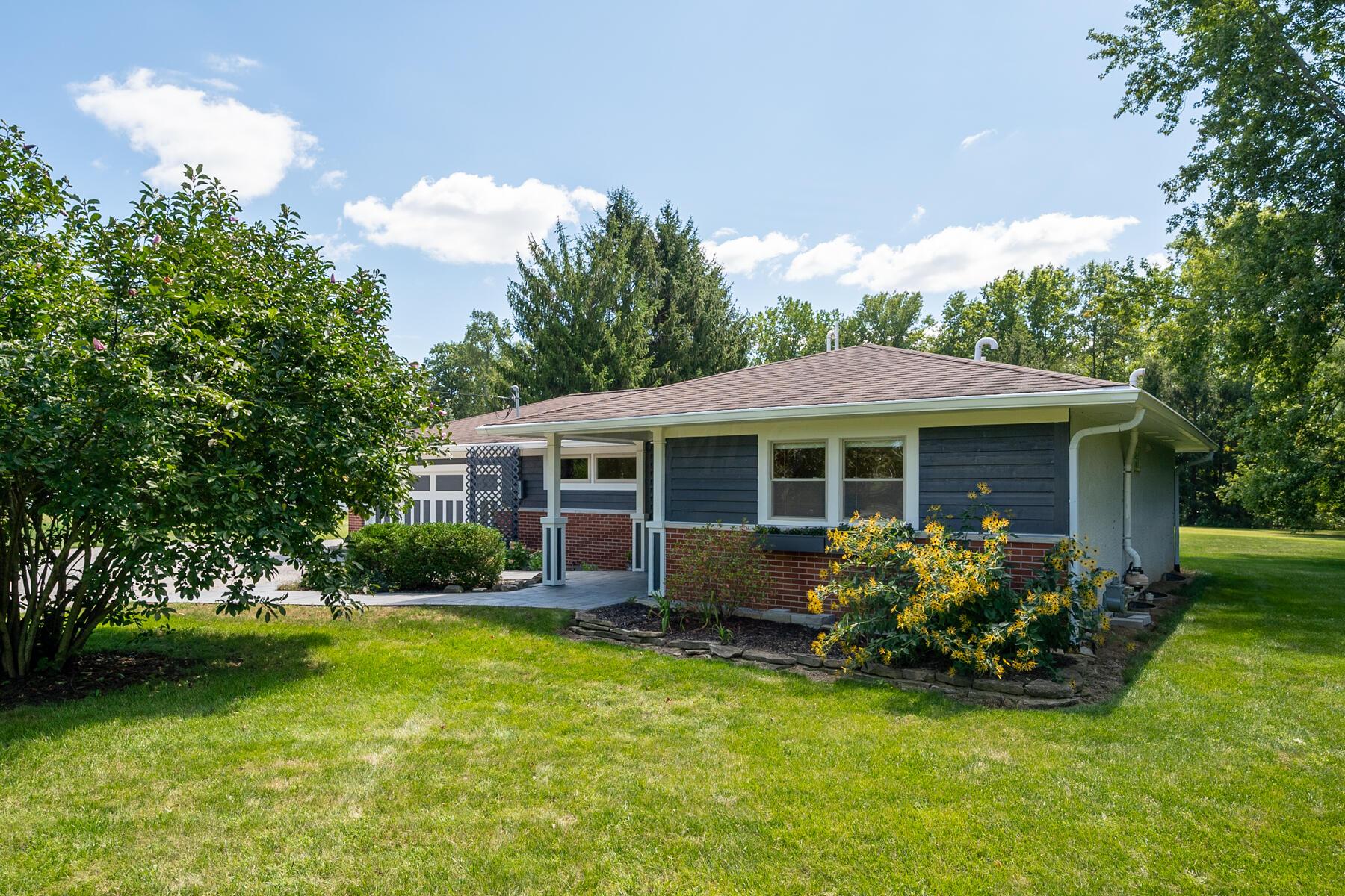 2491 Hyatts Road Delaware, OH 43015 - Photo 3 of 57 Gallery Image 3