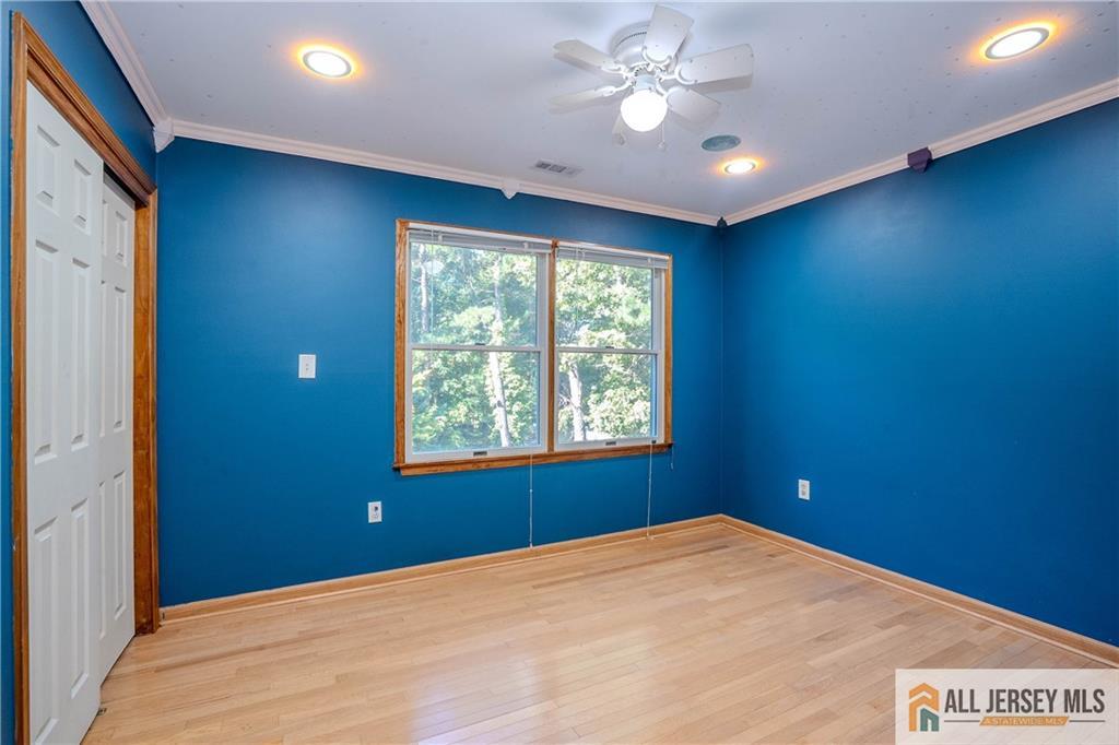 11 Hampton Road Monroe Township, NJ 08831 - Photo 14 of 62