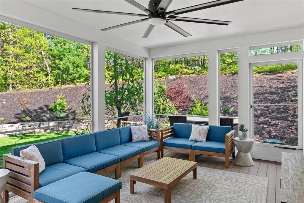 30 Castle Road Norfolk, MA 02056 - Photo 24 of 31