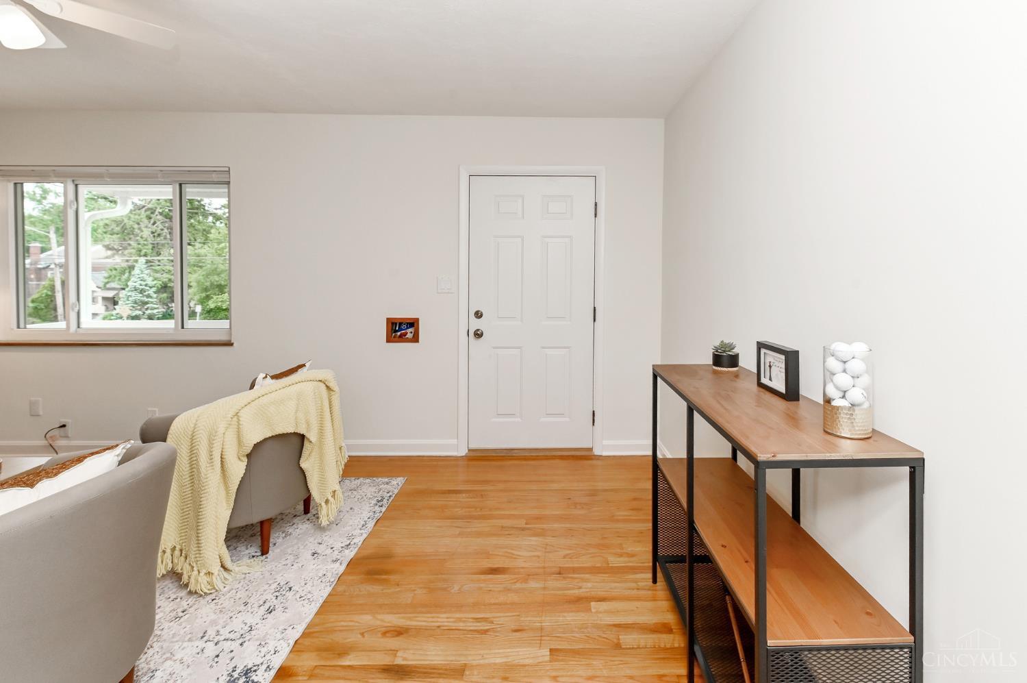 3680 Brotherton Road Cincinnati, OH 45209 - Photo 10 of 27