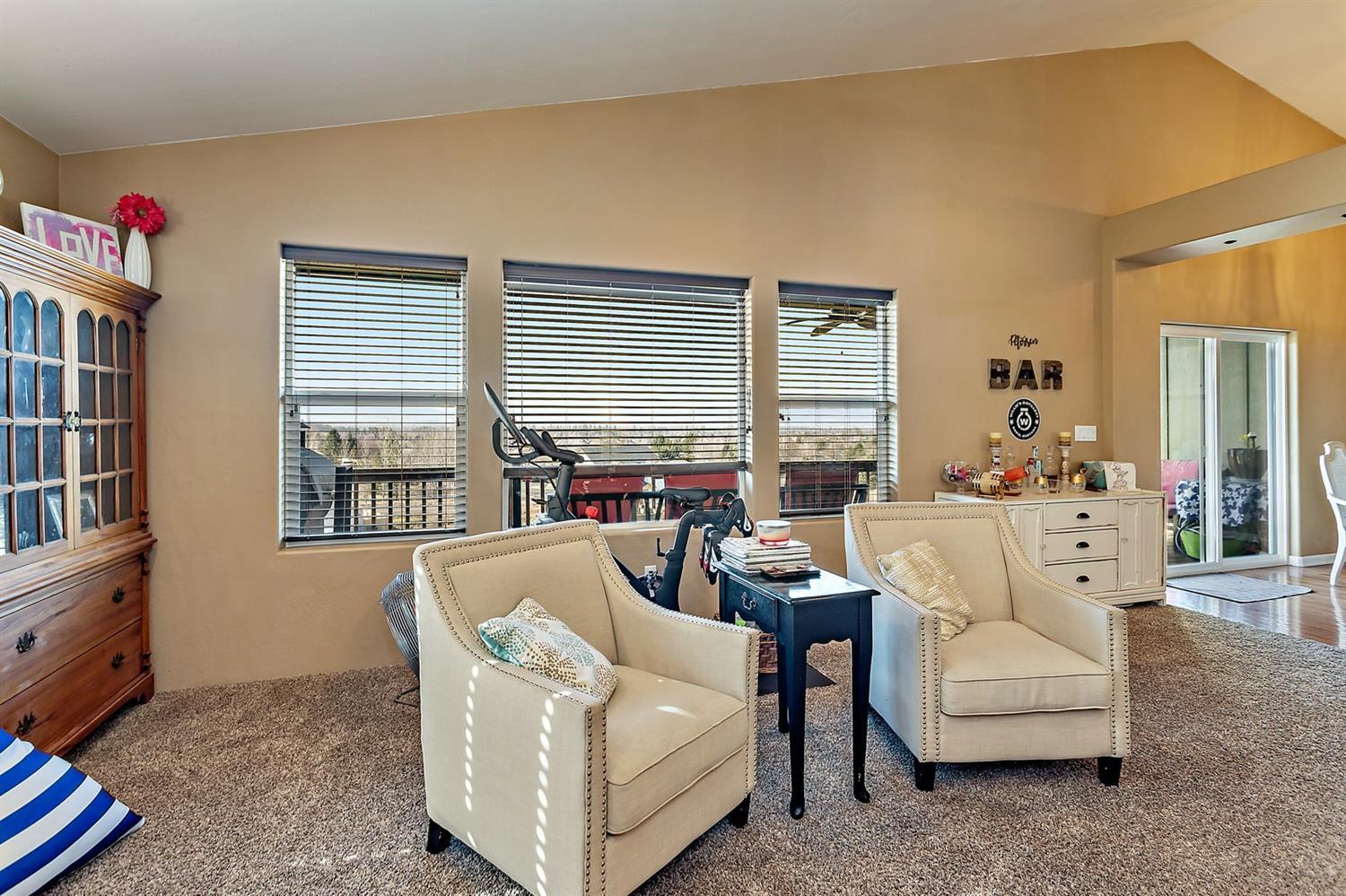 1026 Azure Way Eagle Point, OR 97524 - Photo 13 of 30 Additional Photo