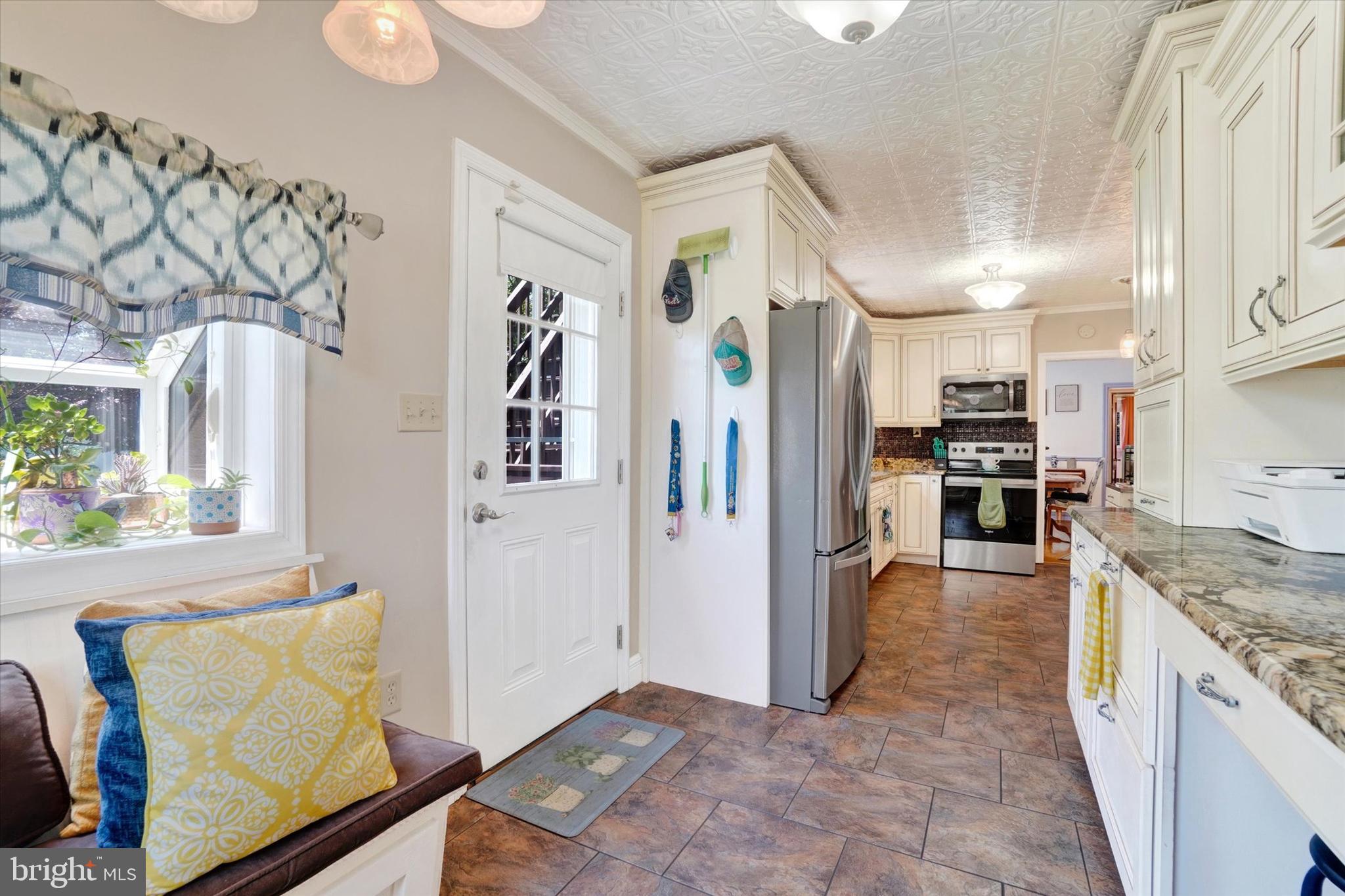 1150 Southern Road York, PA 17403 - Photo 13 of 28 Gallery Image 13