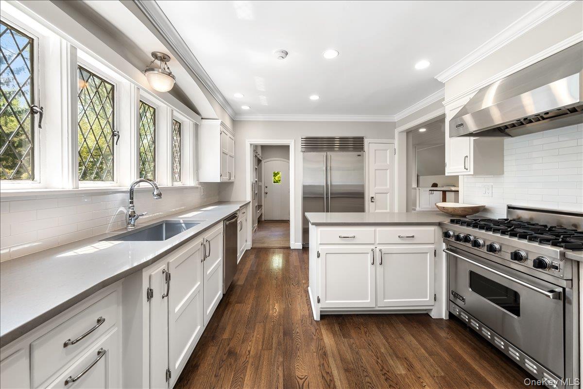 1 Dundee Road Larchmont, NY 10538 - Photo 19 of 47