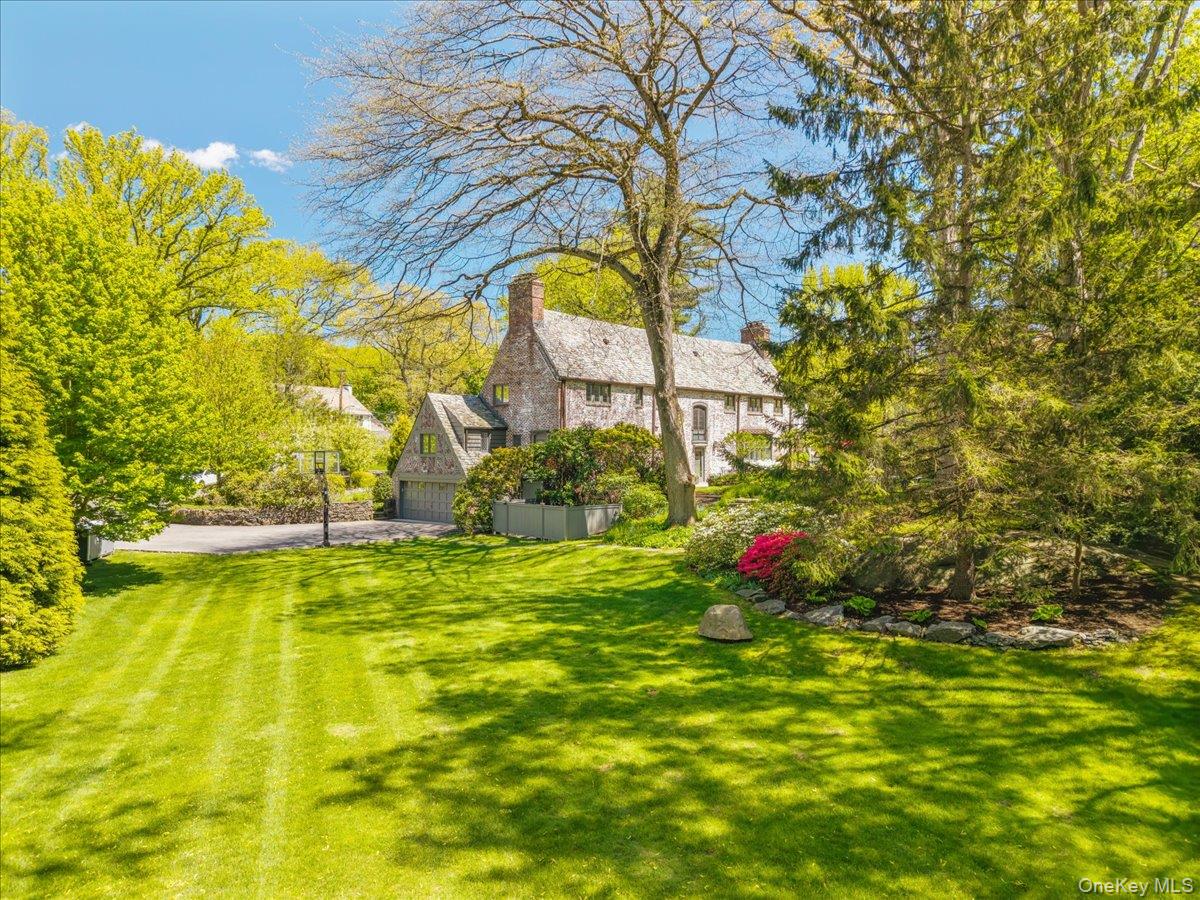 1 Dundee Road Larchmont, NY 10538 - Photo 4 of 47