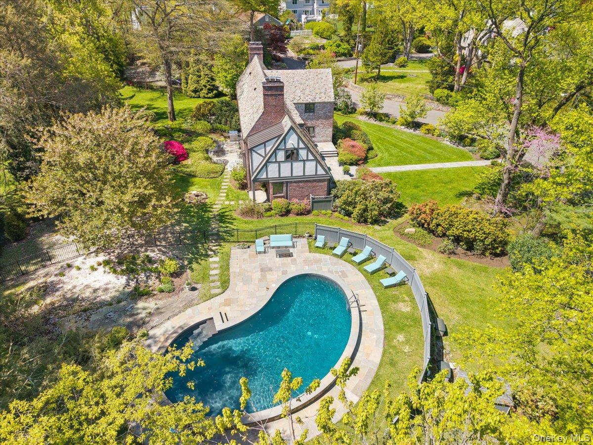 1 Dundee Road Larchmont, NY 10538 - Photo 43 of 47