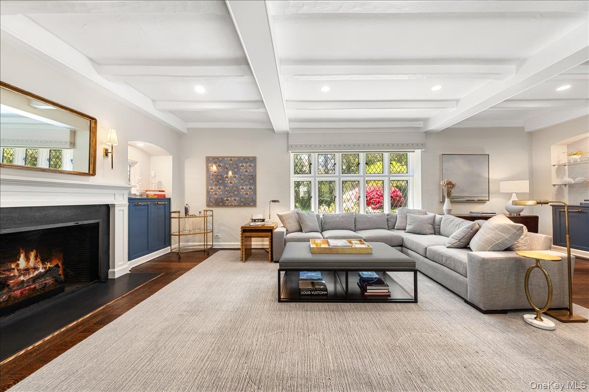 1 Dundee Road Larchmont, NY 10538 - Photo 7 of 47