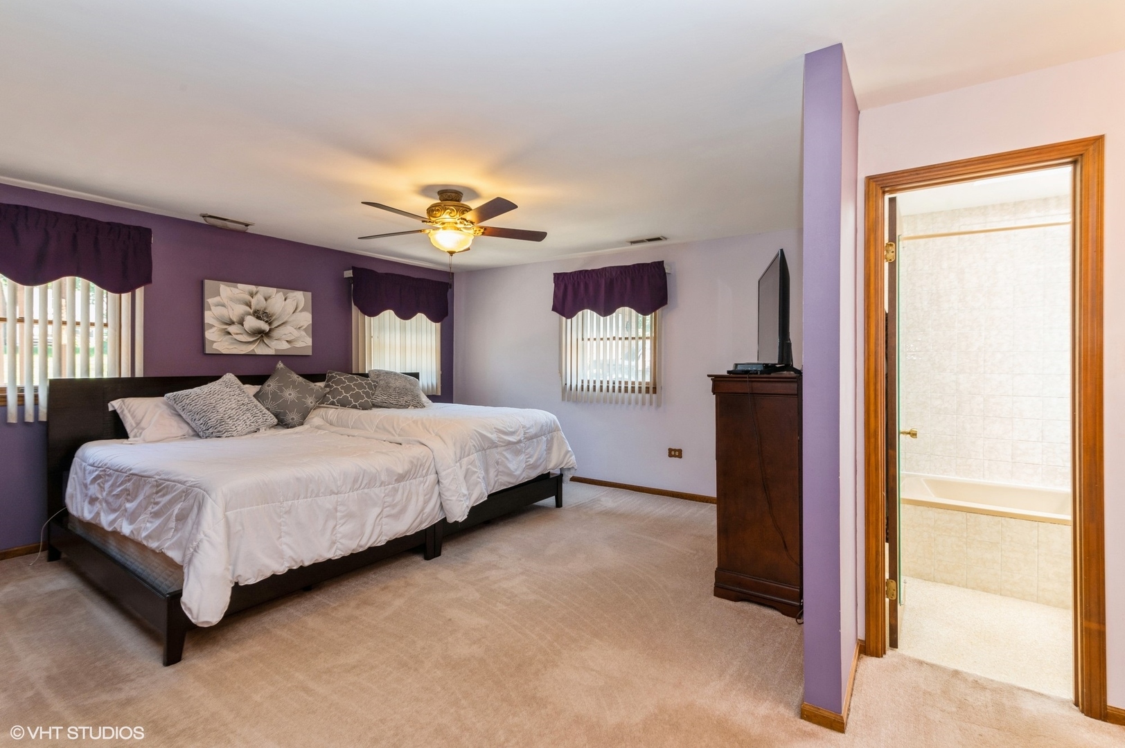 2133 Hawthorne Road Homewood, IL 60430 - Photo 6 of 10
