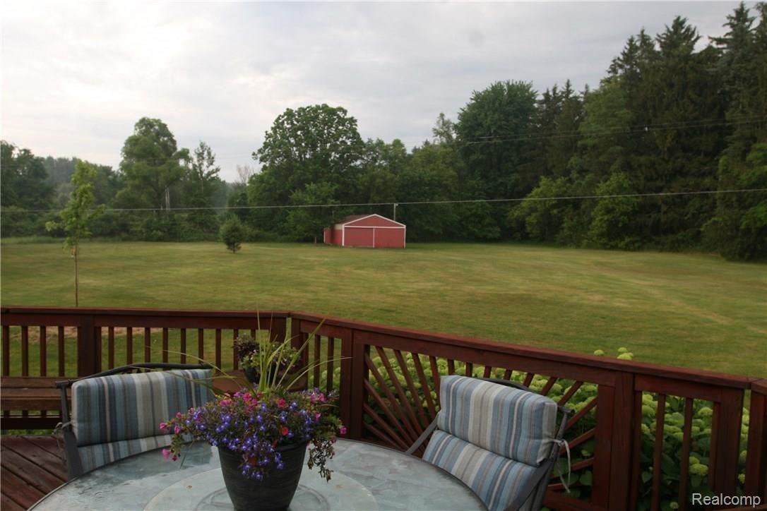 4433 7 Mile Road South Lyon, MI 48178 - Photo 3 of 20 3.jpg
