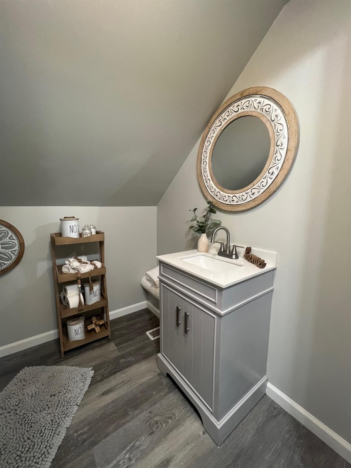 713-1 Juniper Road Valparaiso, IN 46385 - Photo 9 of 12 1125x1500
