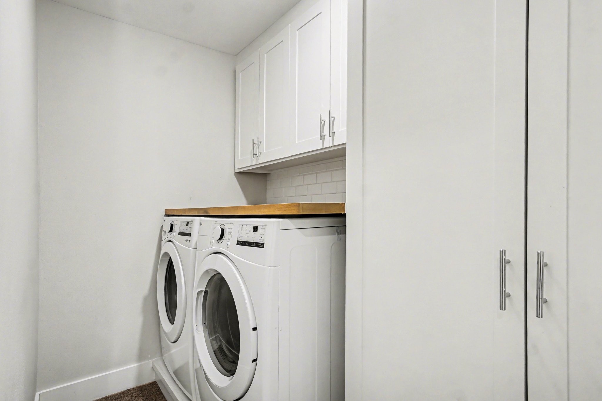 2012 Sheldon Street Houston, TX 77008 - Photo 17 of 28 Utility Room