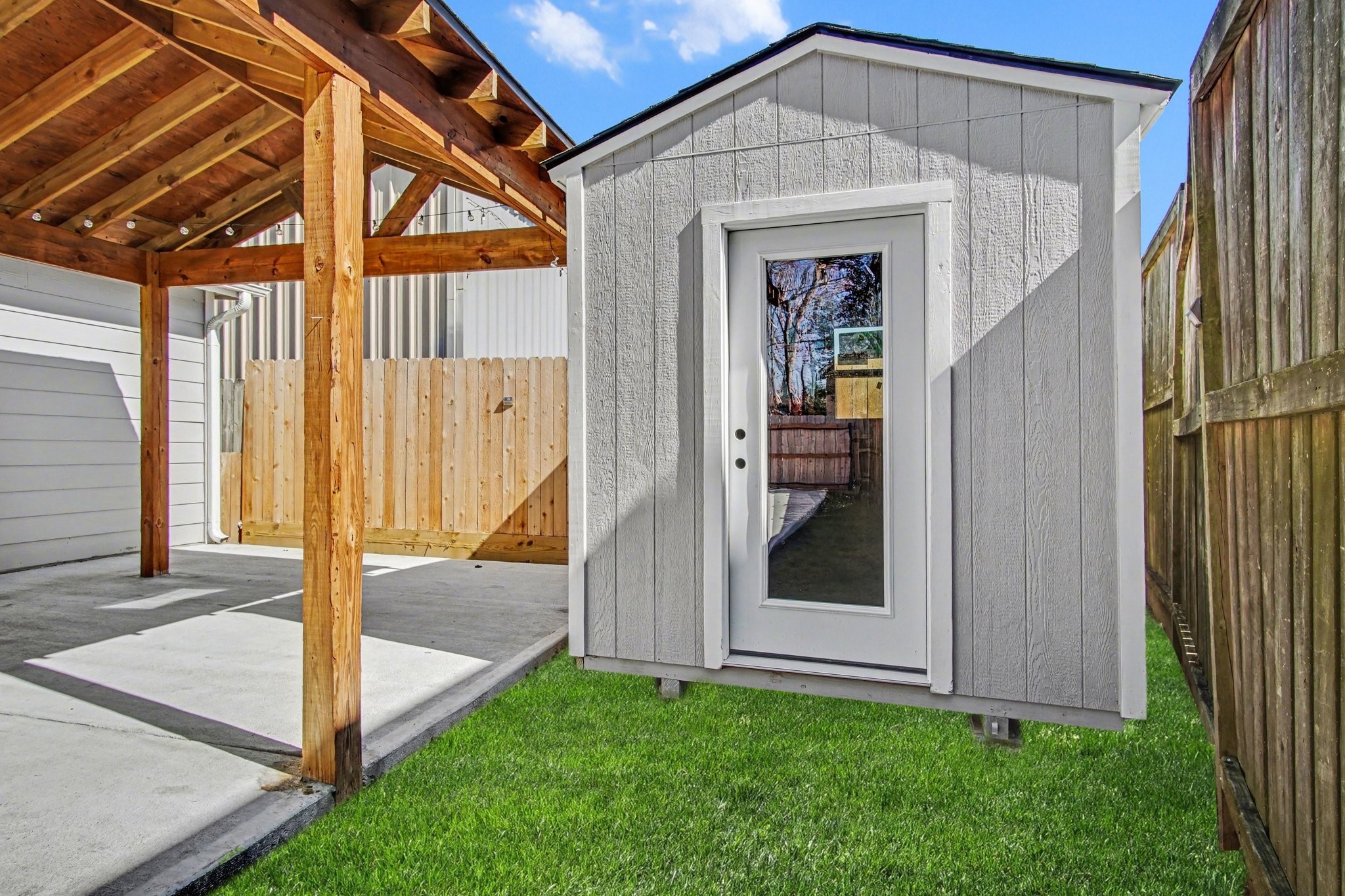 2012 Sheldon Street Houston, TX 77008 - Photo 26 of 28 ADU/Storage