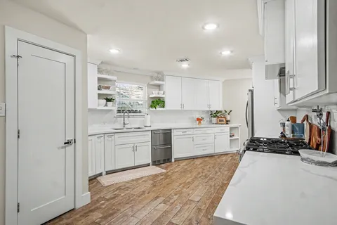 $615,000 | 2012 Sheldon Street, Houston, TX 77008