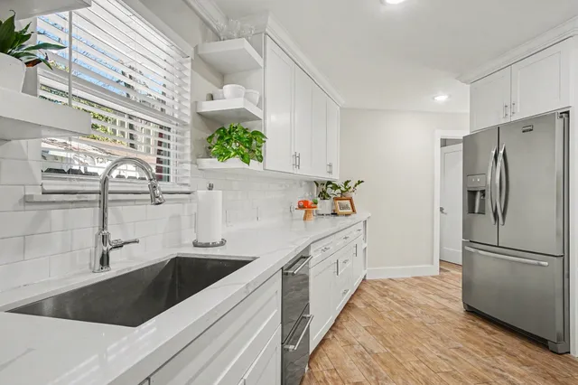 $639,995 | 2012 Sheldon Street, Houston, TX 77008