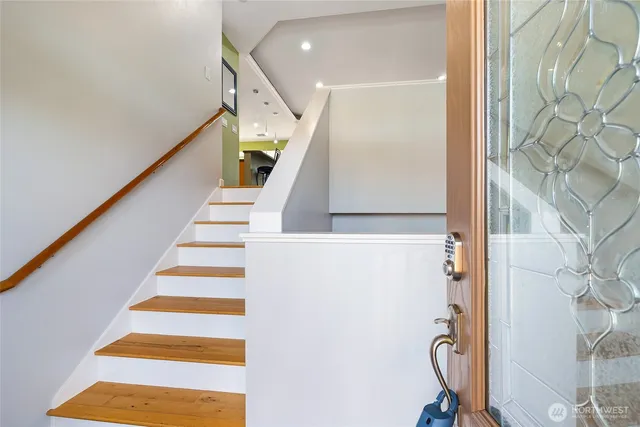 a view of entryway with stairs