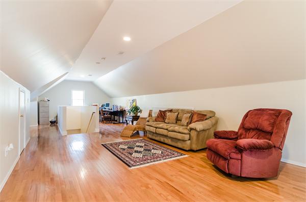 173 Plain Road Wayland, MA 01778 - Photo 14 of 19 Gallery Image 14