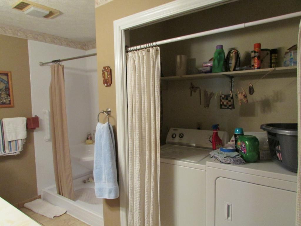 660 Fox Meadow Road, Unit 5 Elizabethton, TN 37643 - Photo 14 of 23 Photo 14