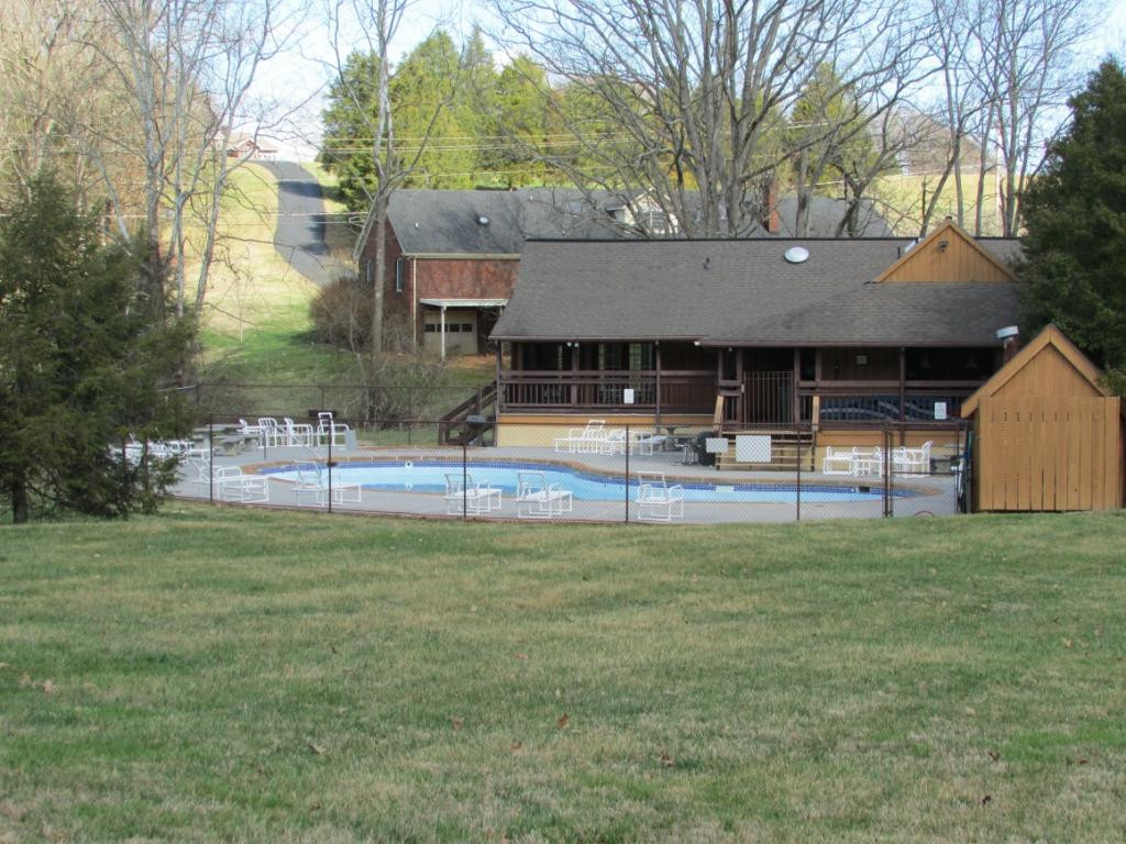 660 Fox Meadow Road, Unit 5 Elizabethton, TN 37643 - Photo 21 of 23 Photo 21