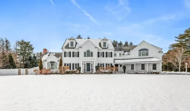 $3,499,000 | 1 Gardner Terrace, Hingham, MA 02043