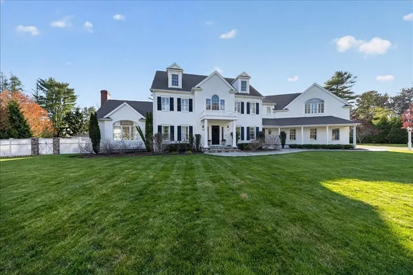 $3,499,000 | 1 Gardner Terrace, Hingham, MA 02043