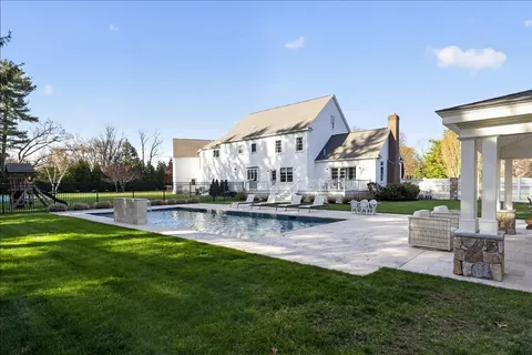 $3,499,000 | 1 Gardner Terrace, Hingham, MA 02043
