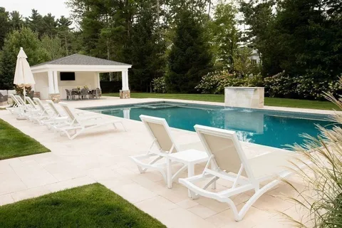 $3,499,000 | 1 Gardner Terrace, Hingham, MA 02043