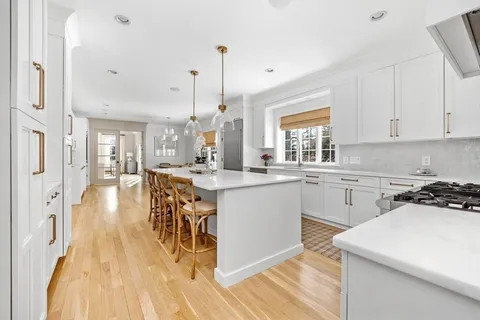 $3,499,000 | 1 Gardner Terrace, Hingham, MA 02043