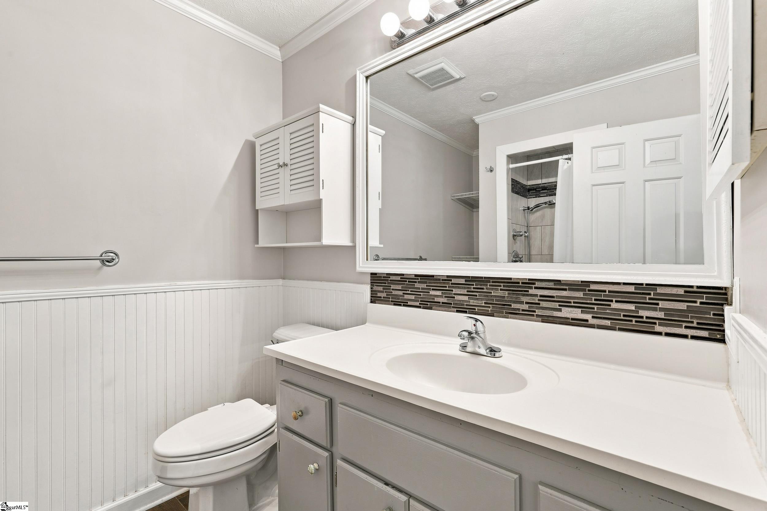1801 Old Mill Road Easley, SC 29642 - Photo 16 of 31 Gallery Image 16