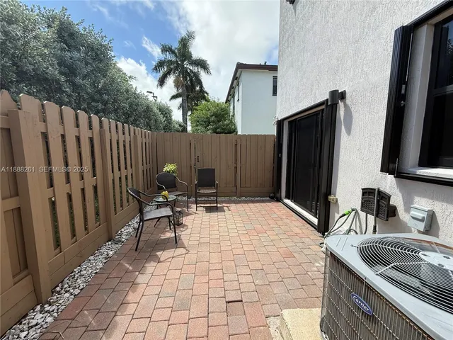 $455,900 | 400 Northeast 208th Terrace, Unit 400, Miami, FL 33179