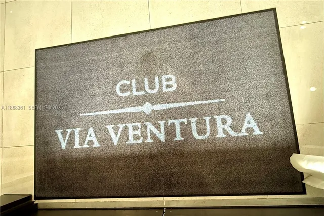 $455,900 | 400 Northeast 208th Terrace, Unit 400, Miami, FL 33179