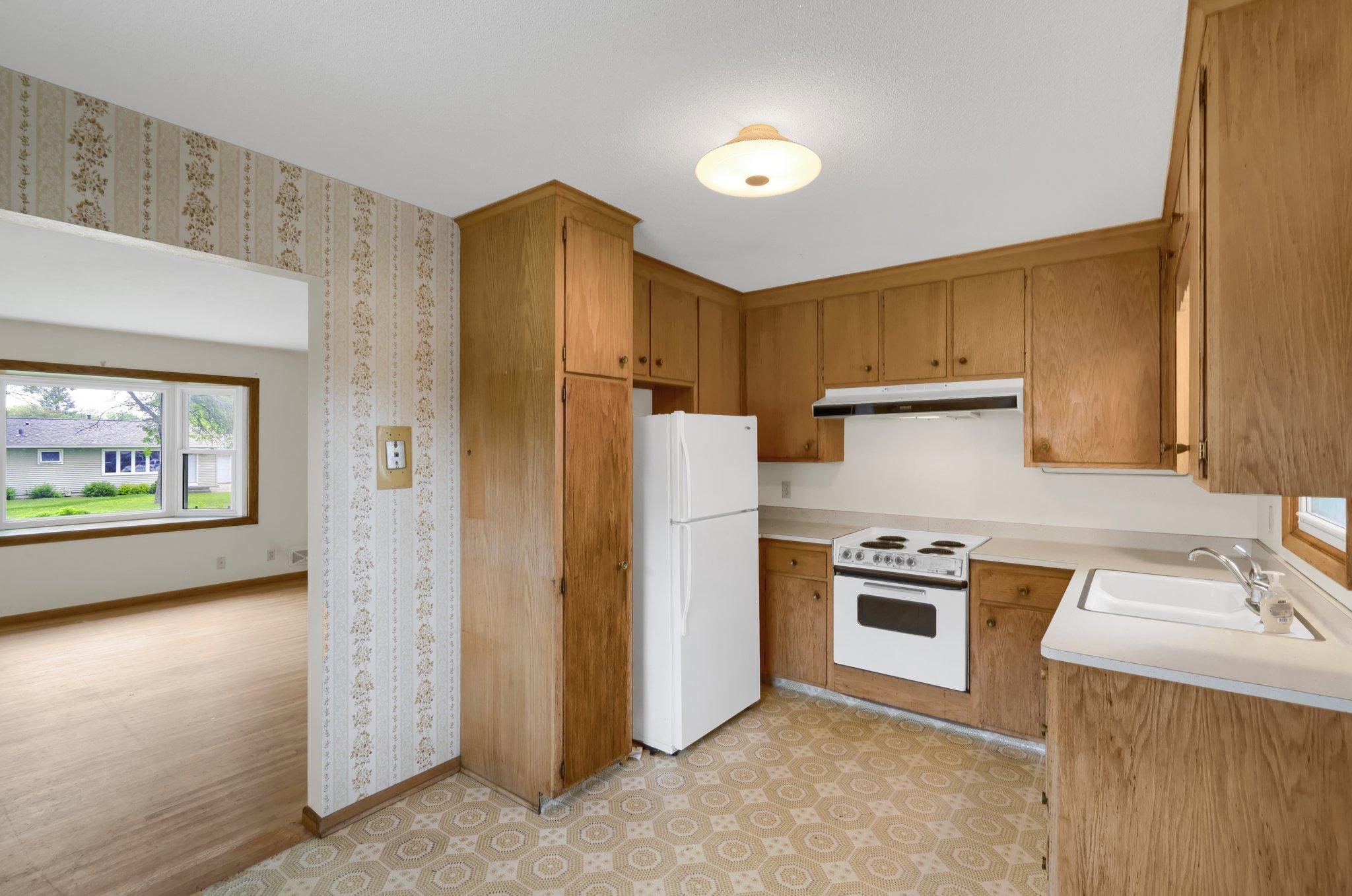 5118 15th Street Southeast Rochester, MN 55904 - Photo 7 of 40 Gallery Image 7