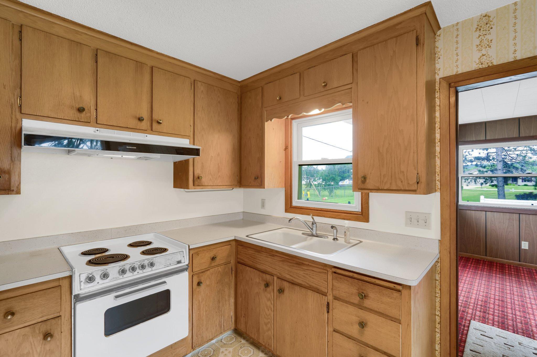 5118 15th Street Southeast Rochester, MN 55904 - Photo 8 of 40 Gallery Image 8