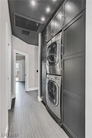 $2,295 | 5955 Sunlight Garden Way, Las Vegas, NV 89118