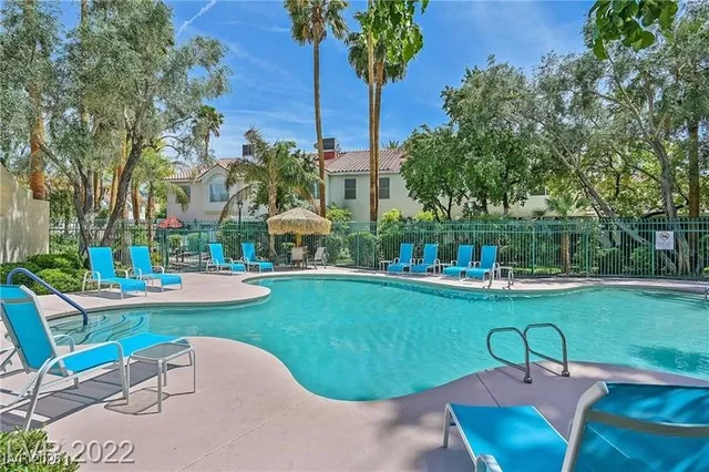 $2,295 | 5955 Sunlight Garden Way, Las Vegas, NV 89118