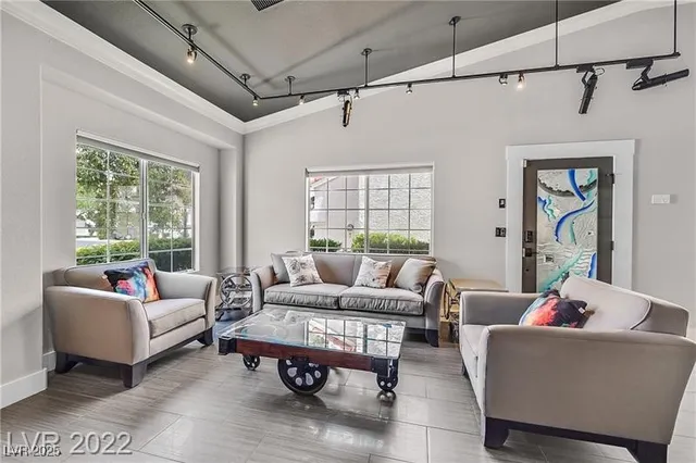 $2,295 | 5955 Sunlight Garden Way, Las Vegas, NV 89118