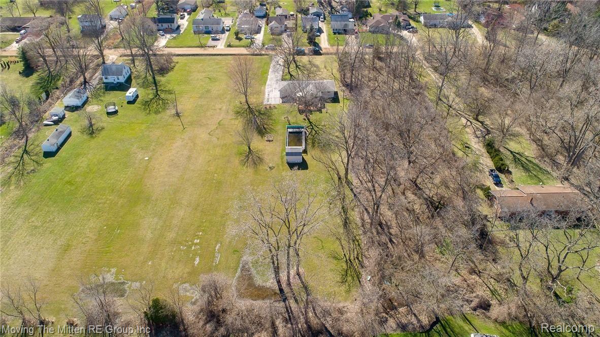 6911 Edwards Road Belleville, MI 48111 - Photo 54 of 56 MTM_6911_edwards-54.jpg