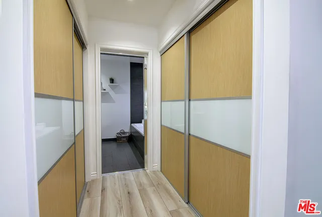 $1,539,000 | 7735 Isis Avenue, Los Angeles, CA 90045