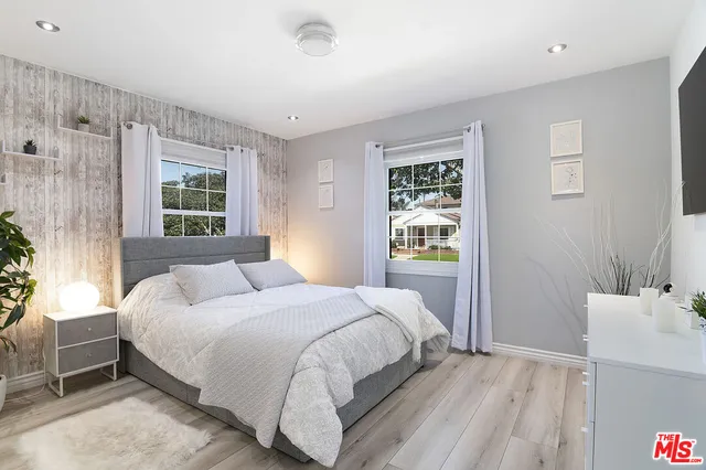 $1,539,000 | 7735 Isis Avenue, Los Angeles, CA 90045