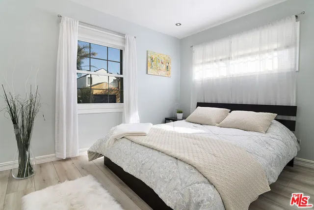 $1,539,000 | 7735 Isis Avenue, Los Angeles, CA 90045