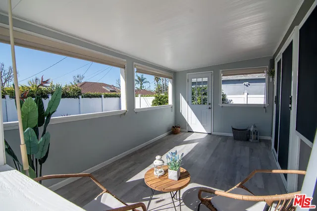 $1,539,000 | 7735 Isis Avenue, Los Angeles, CA 90045