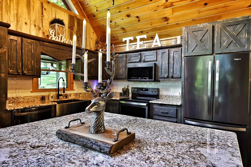 162 Grayson Point Blue Ridge, GA 30513 - Photo 19 of 71 Gallery Image 19