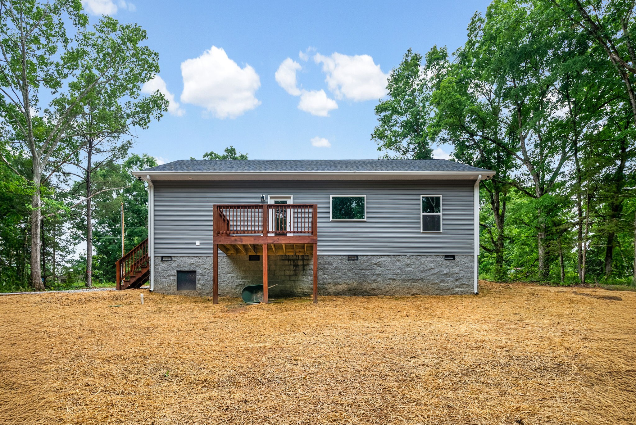 690 Brazzle Road Waverly, TN 37185 - Photo 30 of 35 front view of a house with a yard