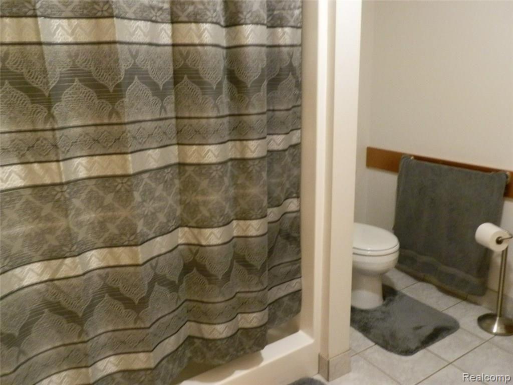 5124 Elms Road Flushing, MI 48433 - Photo 12 of 24 5124 N Elms.12